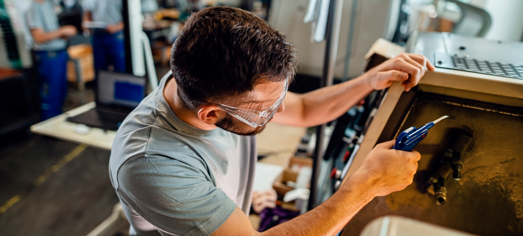 Instalarea și conectarea echipamentelor profesionale de bucătărie